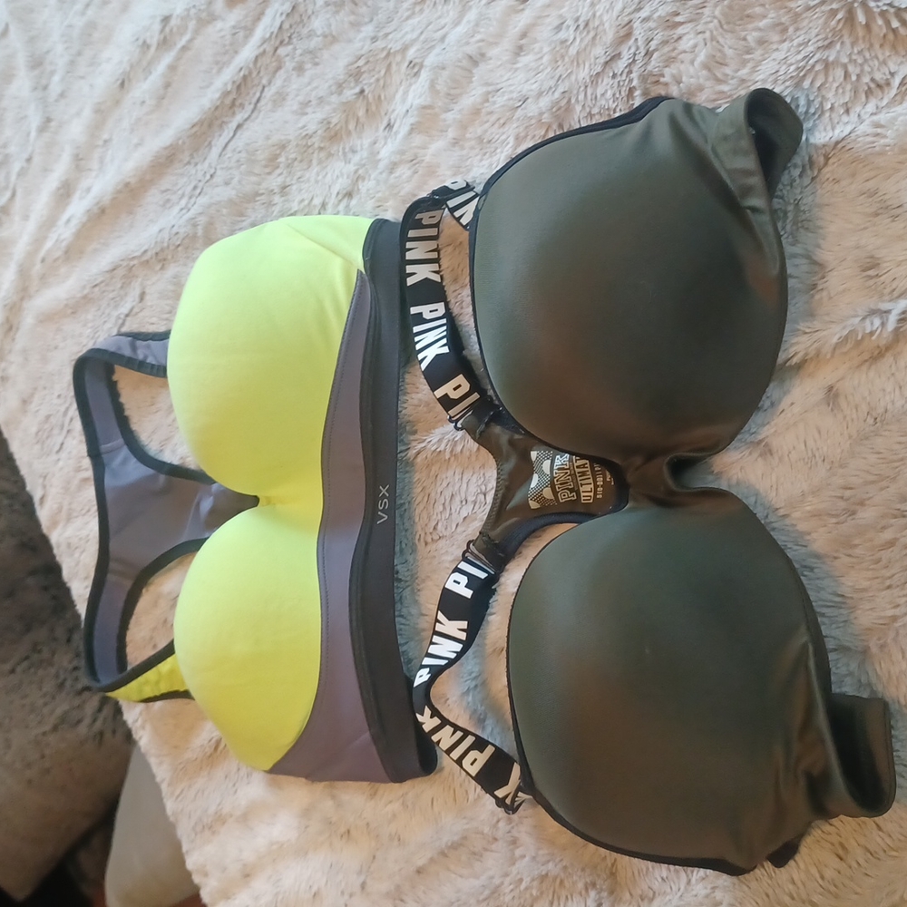 2 Victoria's Secret